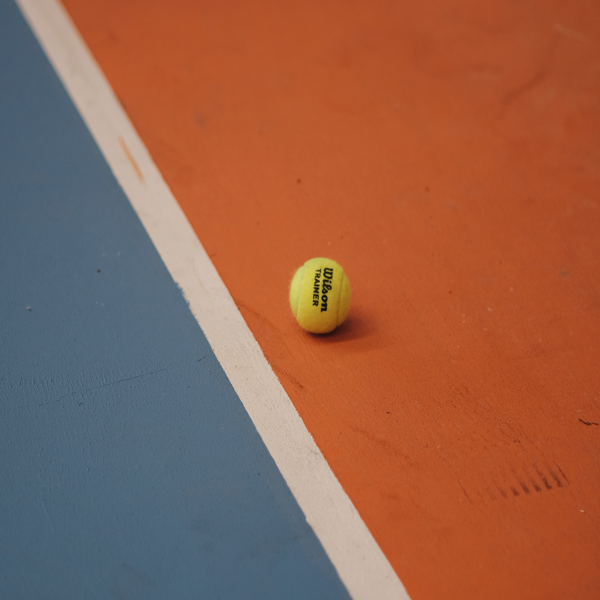 TENNIS